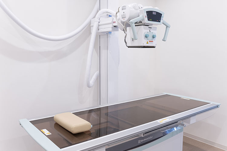 透視機能付きレントゲン検査機